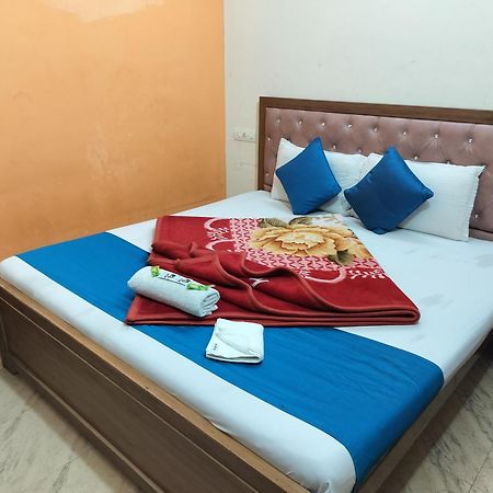 Hotel Holiday Inn Paradise Чандігарх Екстер'єр фото